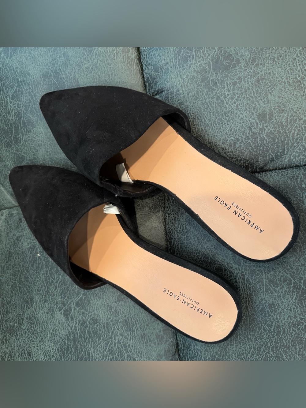 American Eagle Outfitters Black Pointed-Toe Slip-On Mules